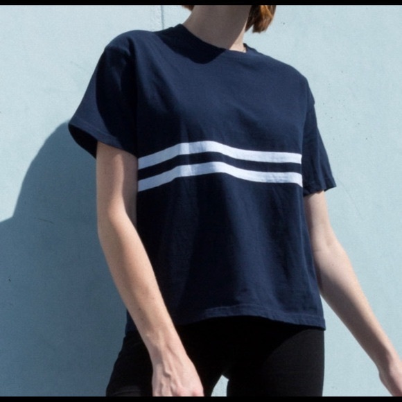 Brandy Melville Shirt - Picture 2 of 5